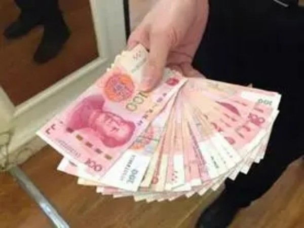 2025年催收骚扰怎么办？12378投诉全攻略：避开套路、争取还款方案